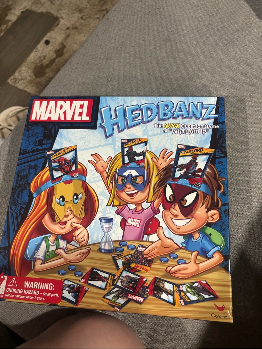 Marvel Hedbanz Game - Blue Box Artwork